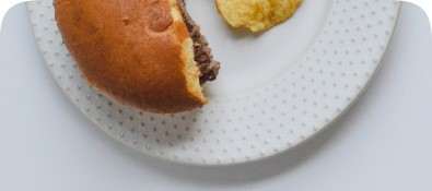 разрезанный бургер